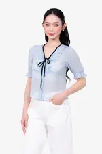 Áo tơ màu xanh tay phồng nhún bèo
