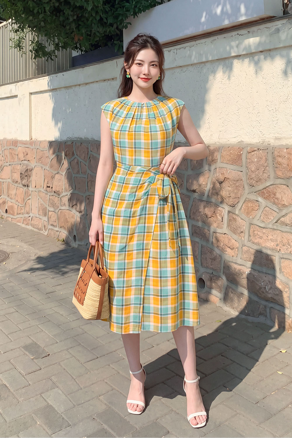 Đầm caro chữ A tùng đắp chéo thắt nơ eo