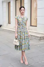 Đầm xòe họa tiết eo bo chun cổ V phối nơ