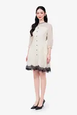 Đầm xòe họa tiết chấm bi phối ren đen