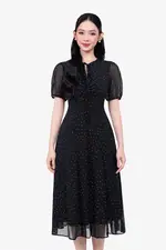 Đầm voan dáng xòe họa tiết chấm bi