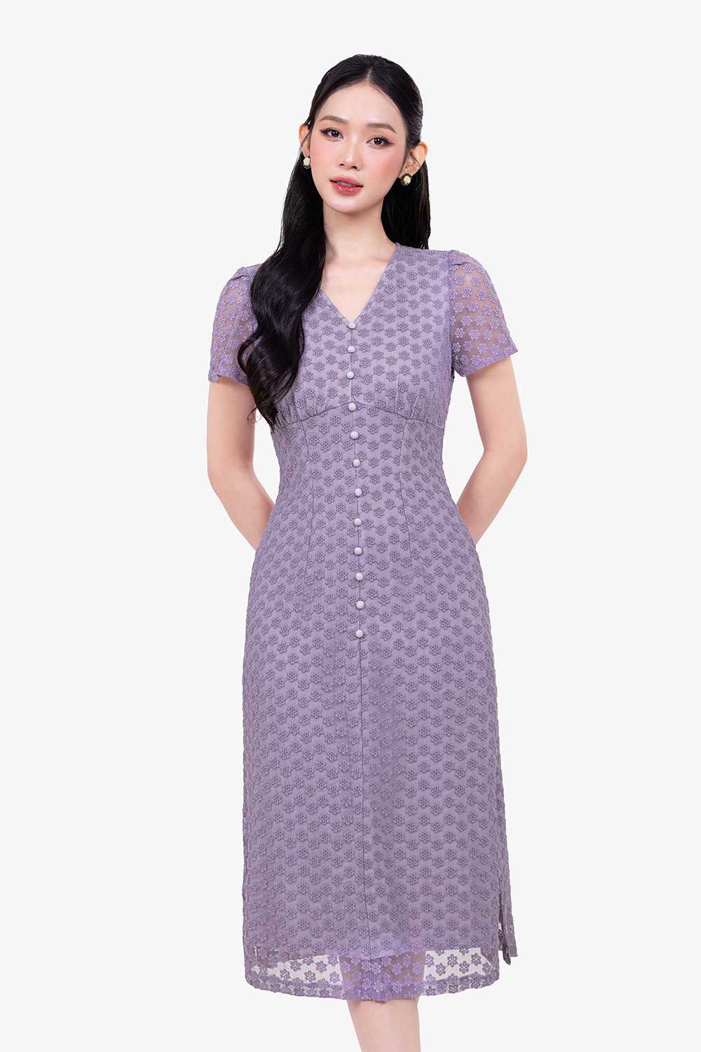 Đầm ren thêu màu tím dáng chữ A xòe