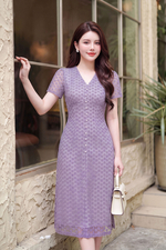 Đầm ren thêu màu tím dáng chữ A xòe