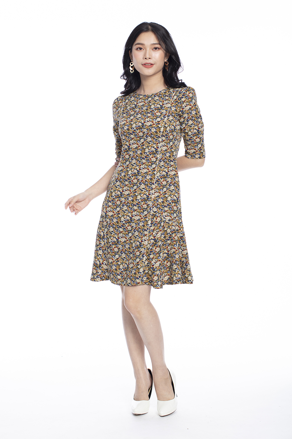 Đầm đuôi cá họa tiết hoa tay lỡ 