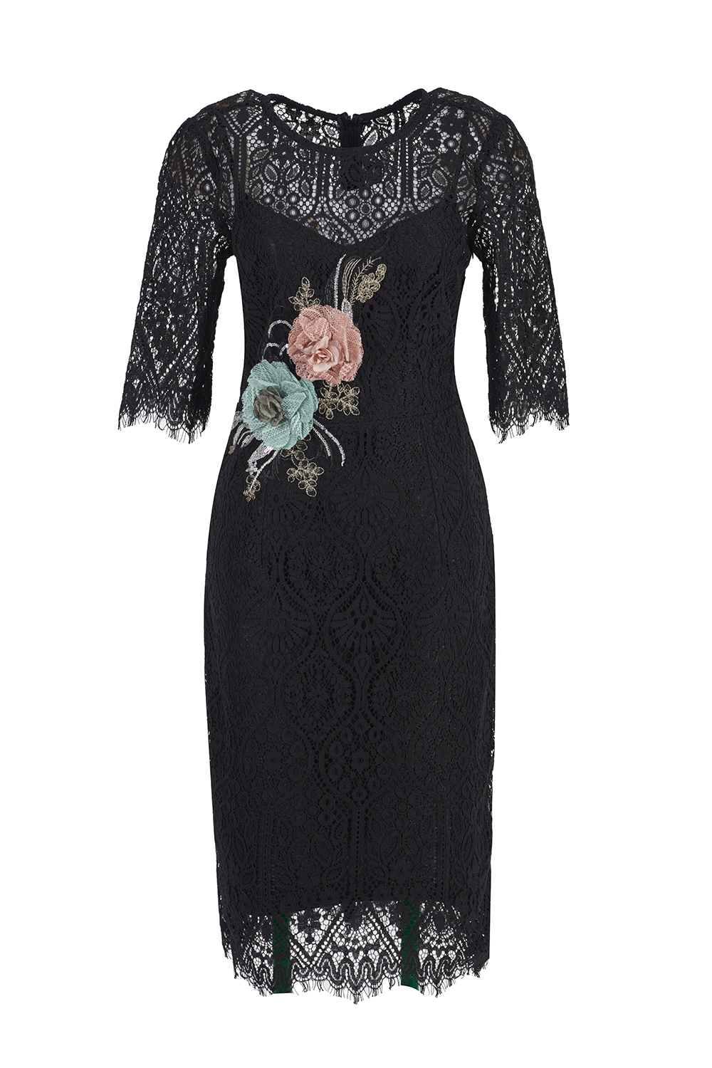 Đầm ren đen đính hoa 