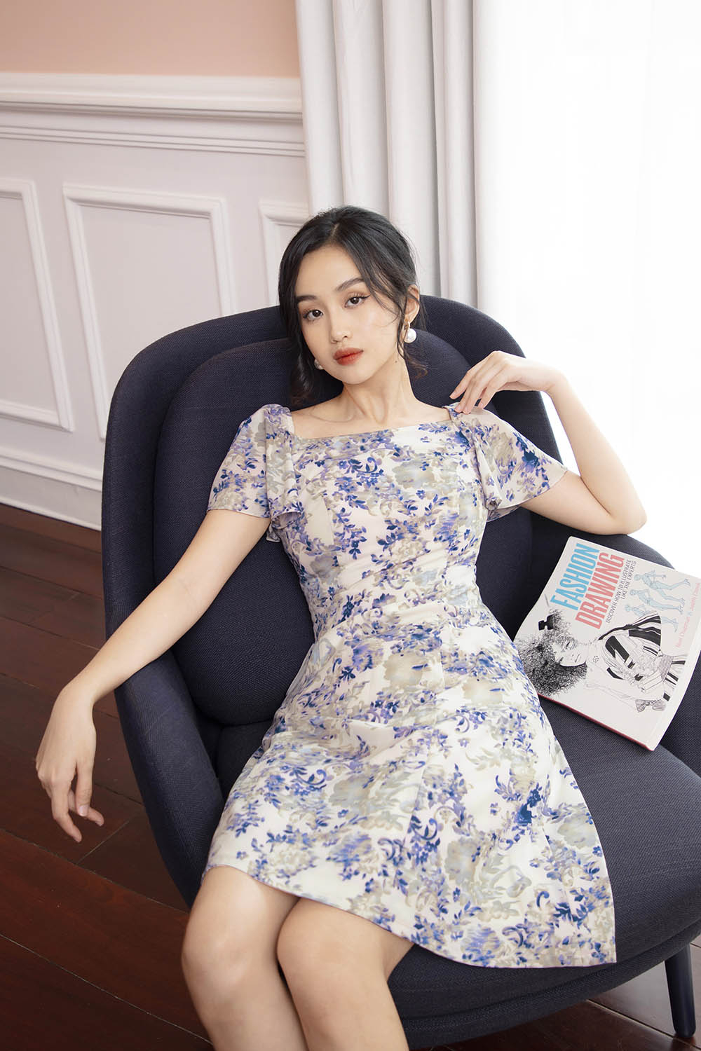 Đầm chữ A họa tiết hoa tay cánh tiên 