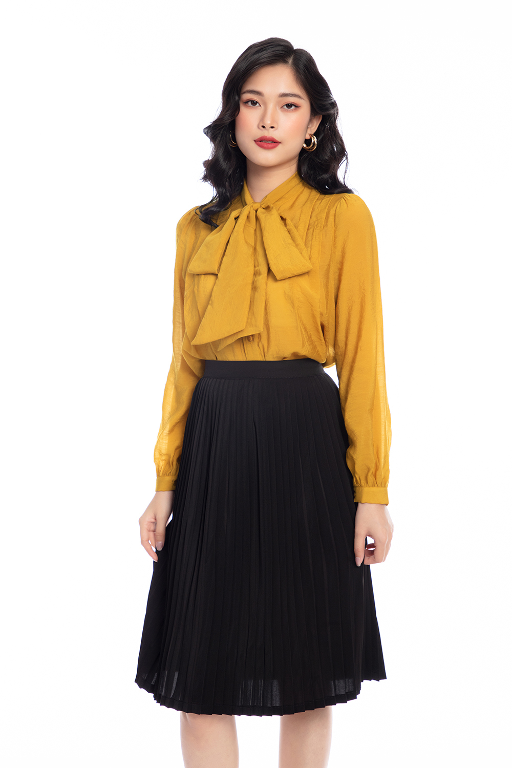 Áo sơ mi tay dài cổ thắt nơ 