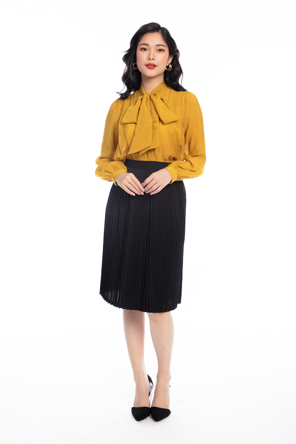 Áo sơ mi tay dài cổ thắt nơ 