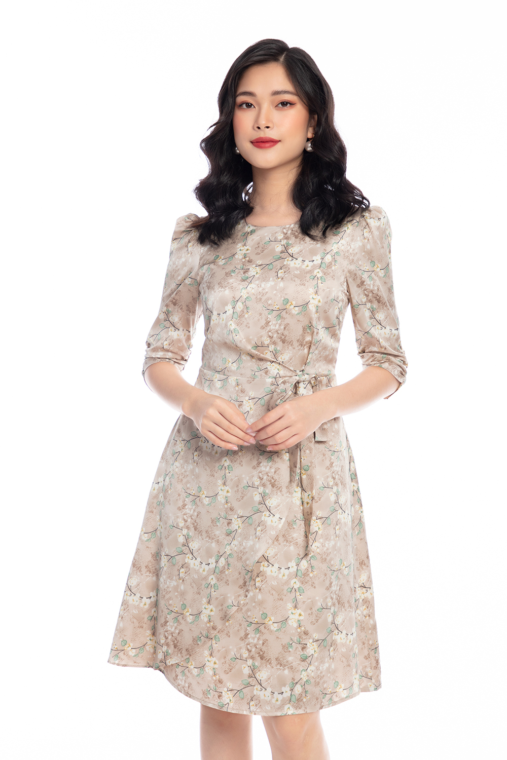 Đầm chữ A họa tiết hoa phối nơ eo 