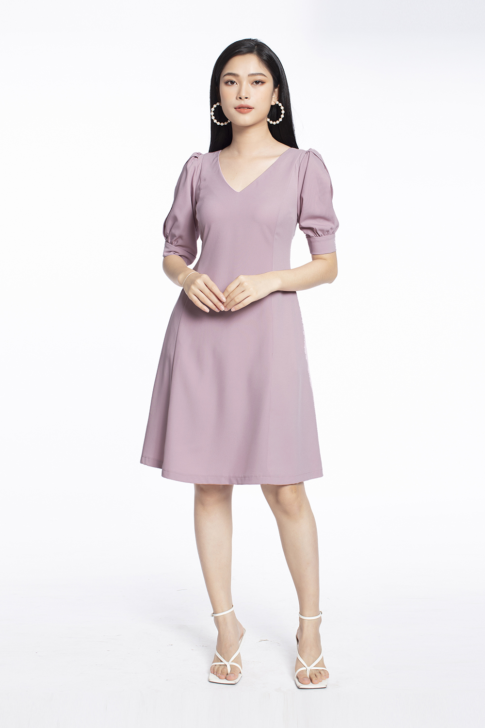 Đầm chữ A cổ tim tay cut-out 