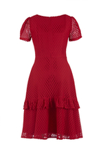 Đầm đỏ dáng xòe tùng váy viền bèo