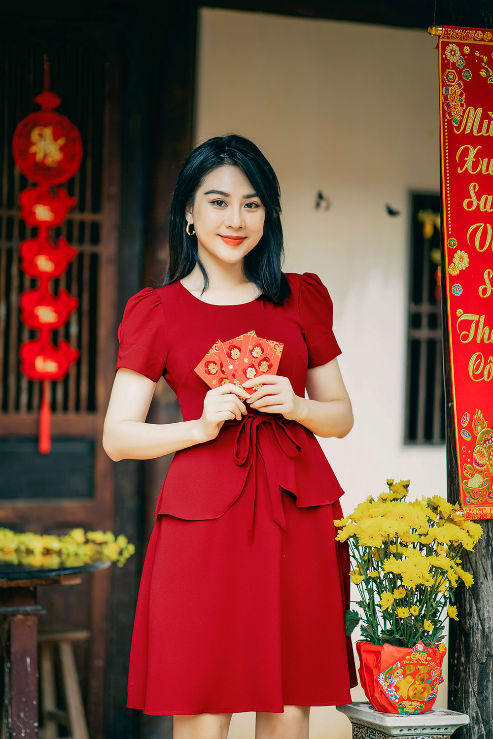 Đầm peplum dáng xòe phối nơ eo 