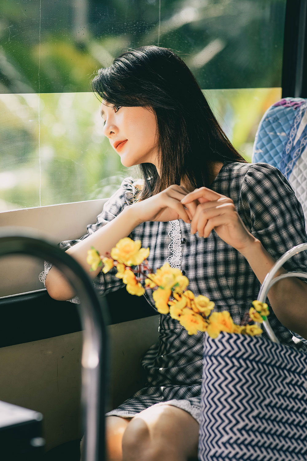 Đầm xòe họa tiết caro tay lỡ 