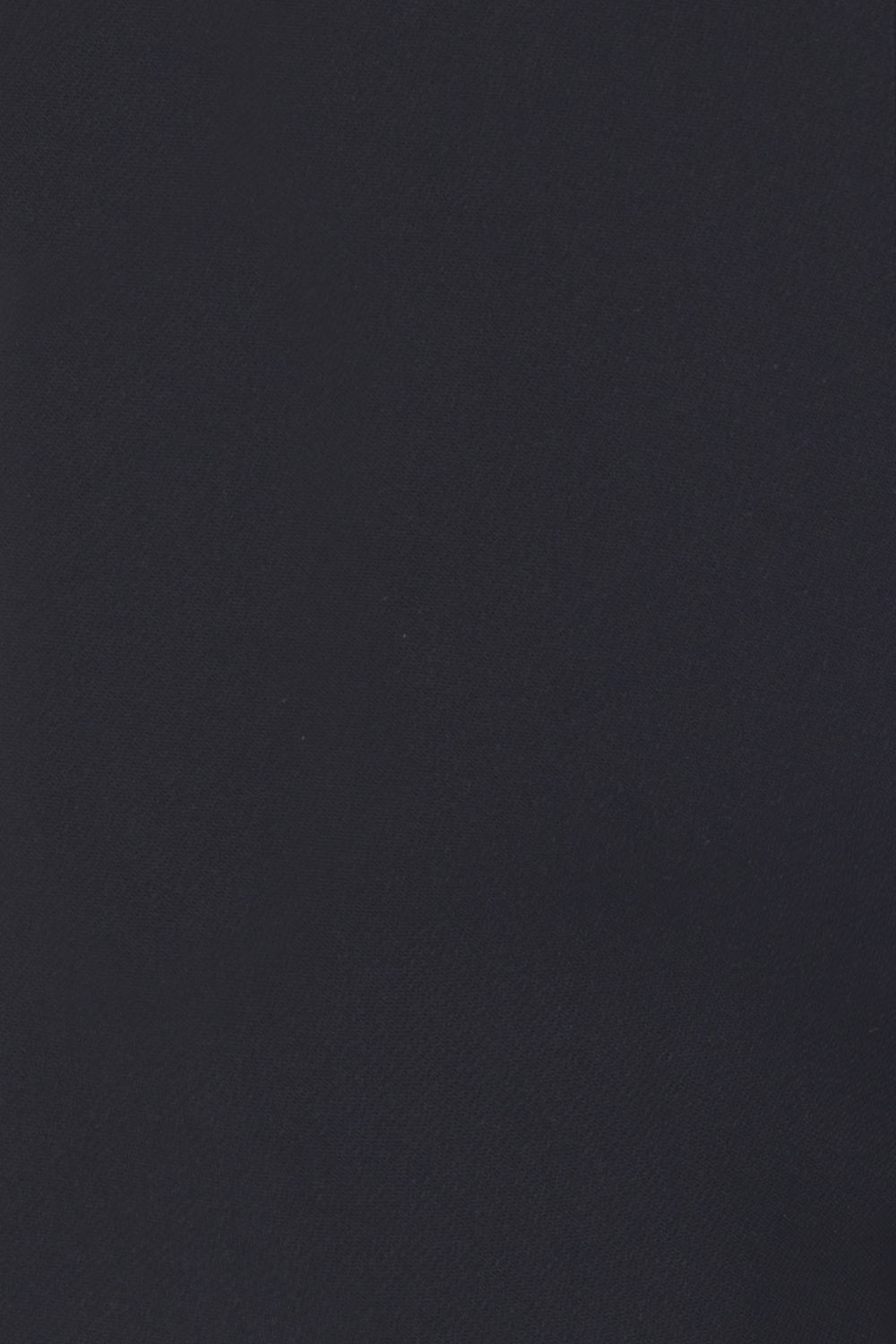 Quần đùi nữ đen có túi 