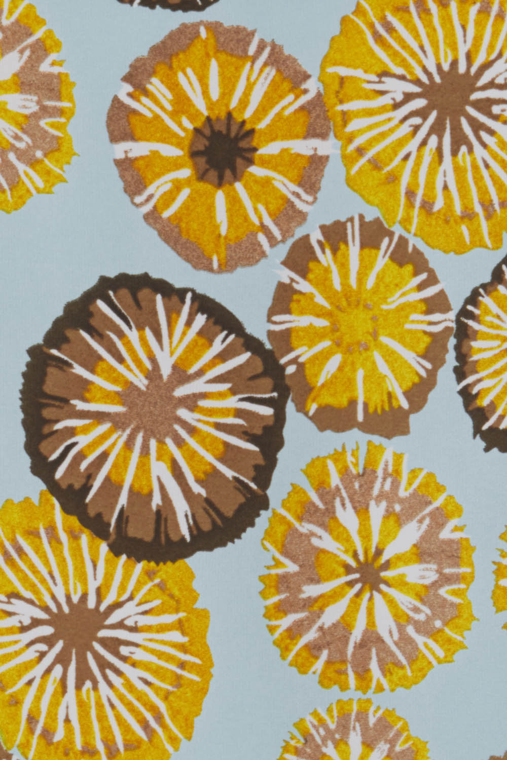 Áo kiểu cổ sen họa tiết tươi sáng 