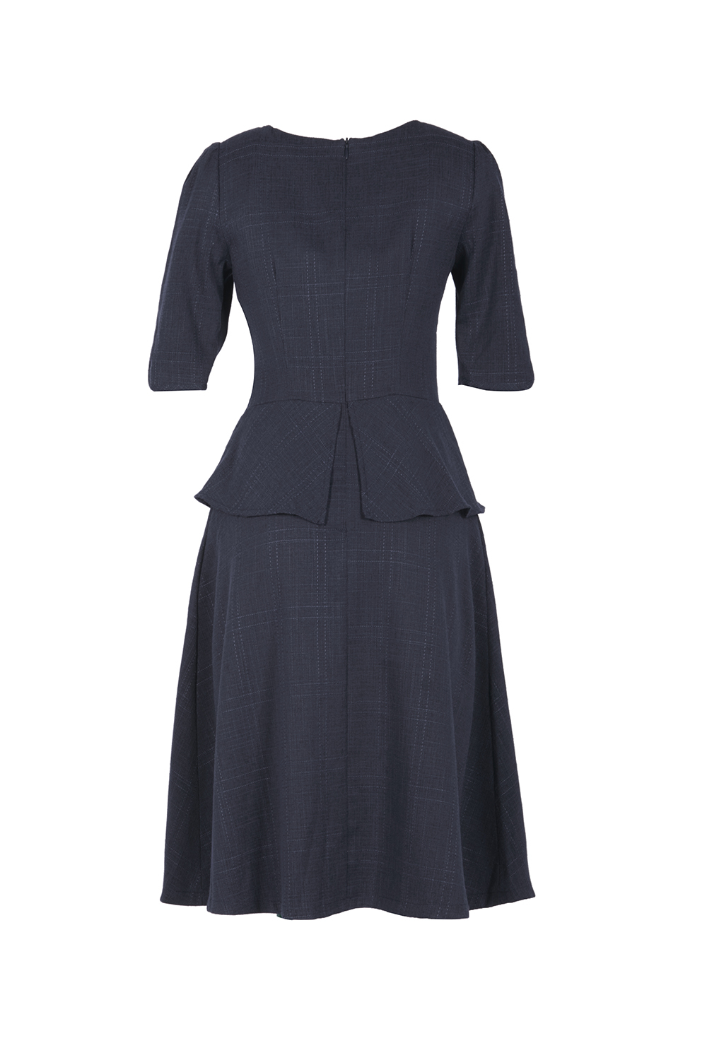 Đầm peplum dáng xòe tay lỡ 