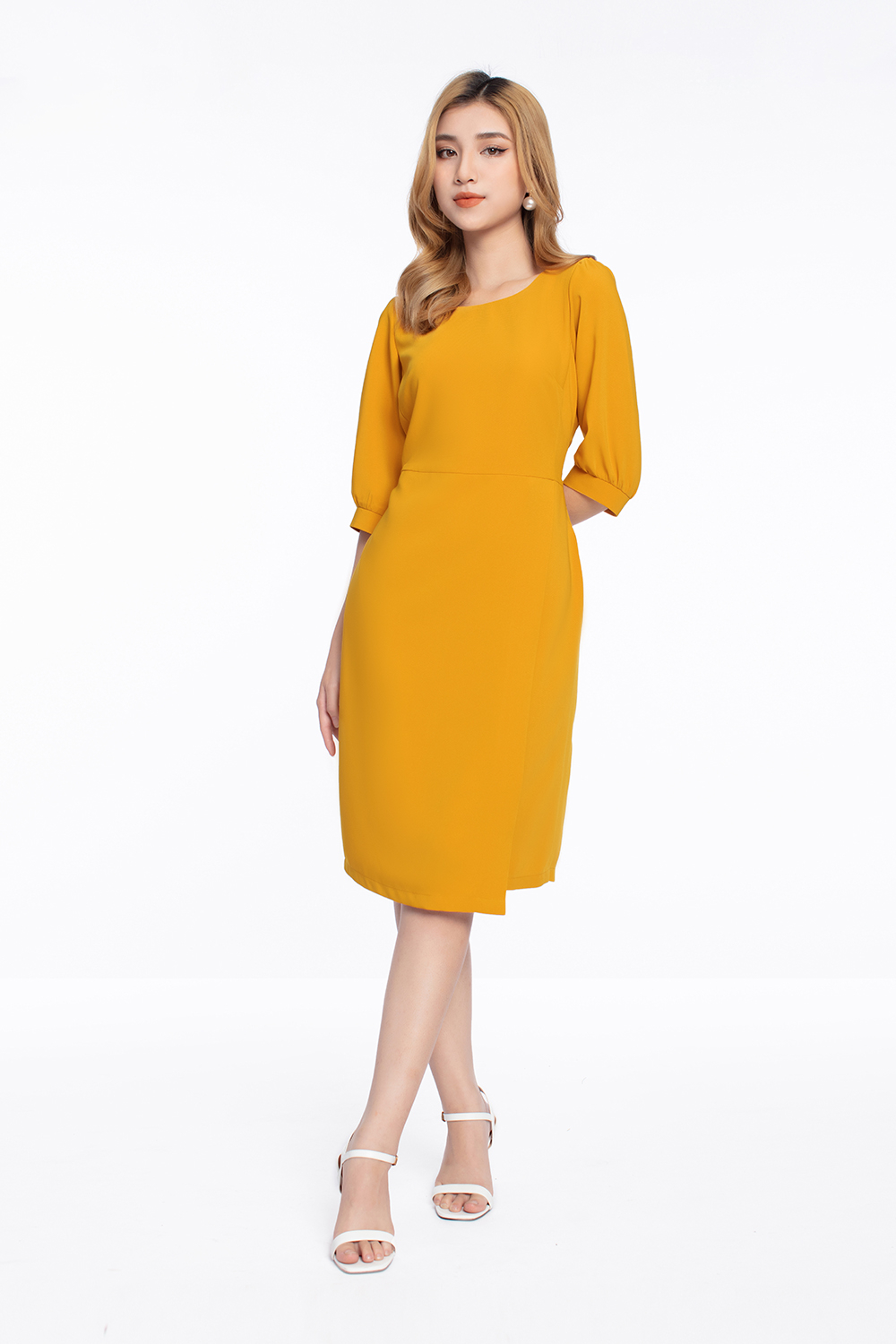 Đầm chữ A tay lỡ tùng đắp chéo 