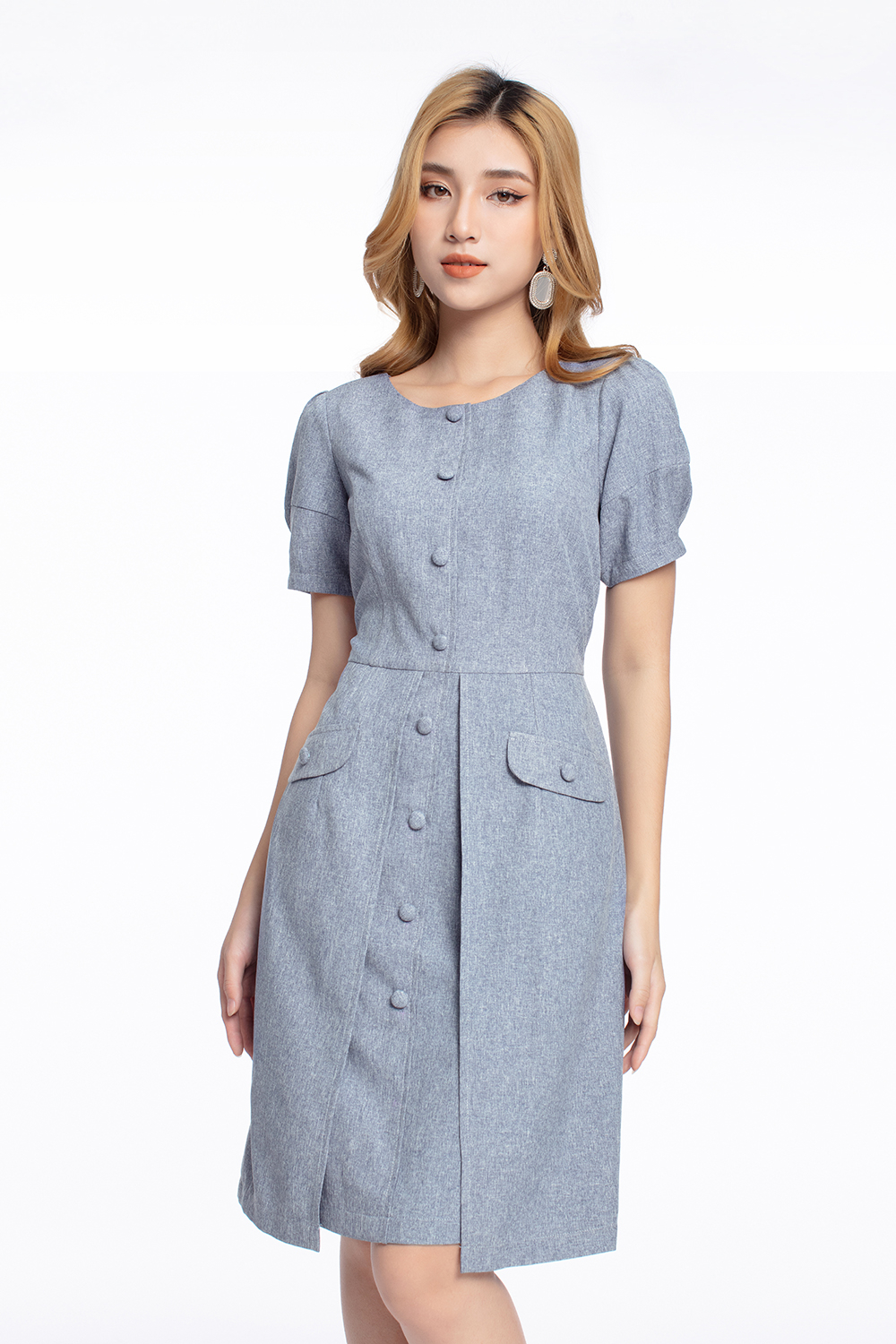 Đầm chữ A tùng xẻ tà phối nút 