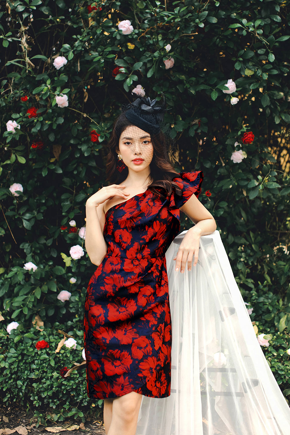 Thiết kế - Đầm dạ hội lệch vai đính hoa, váy dự tiệc nhún bèo sang trọng |  Shopee Việt Nam