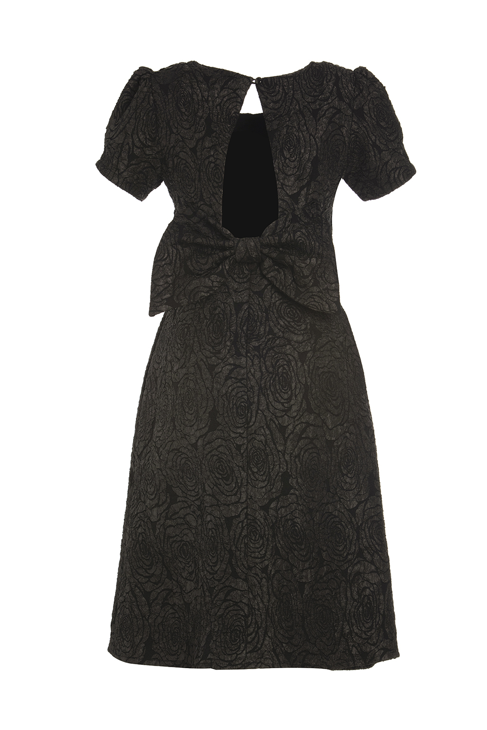 Đầm chữ A cut-out phối nơ sau lưng 