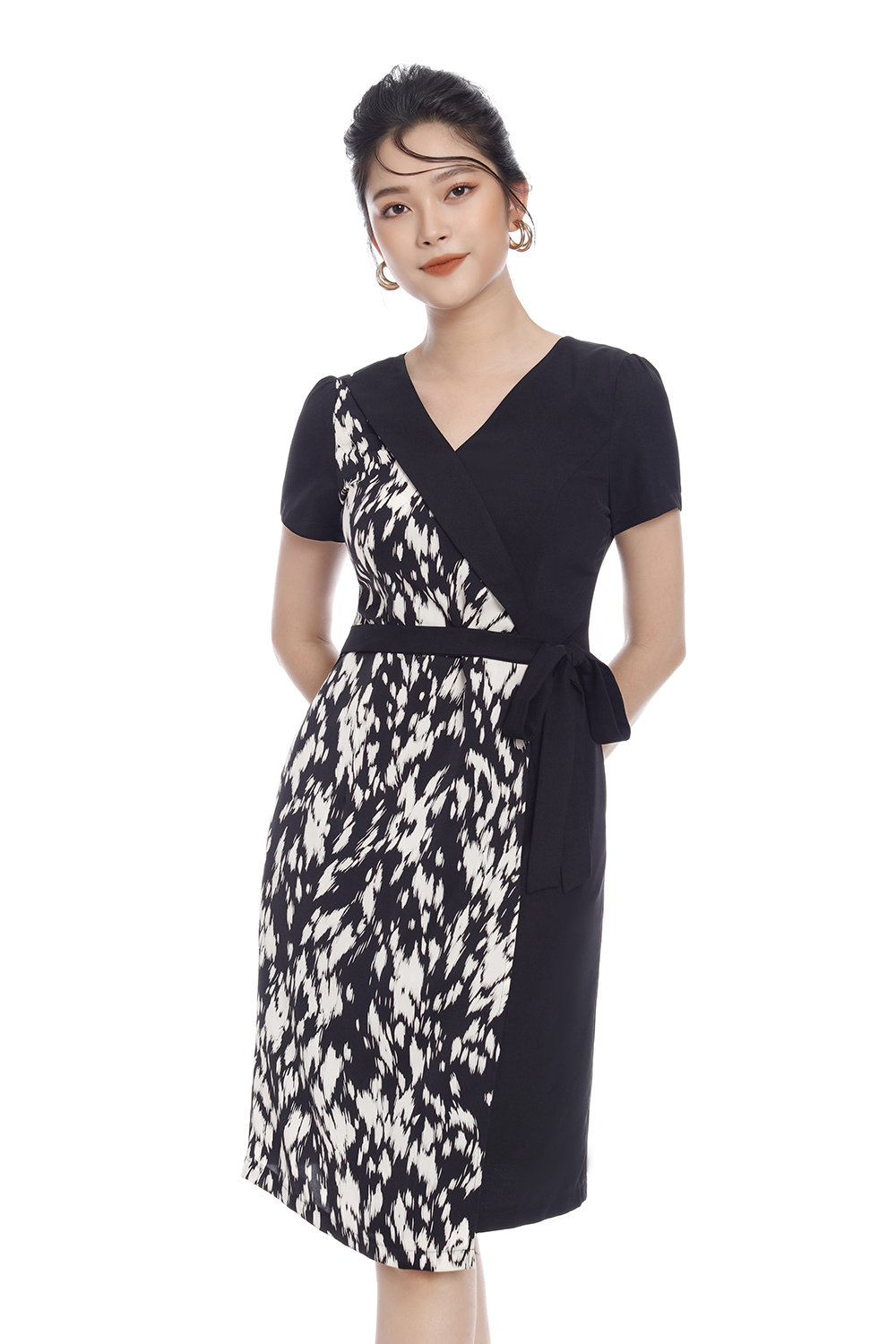 Đầm quấn wrap dress nhấn eo phối nơ 