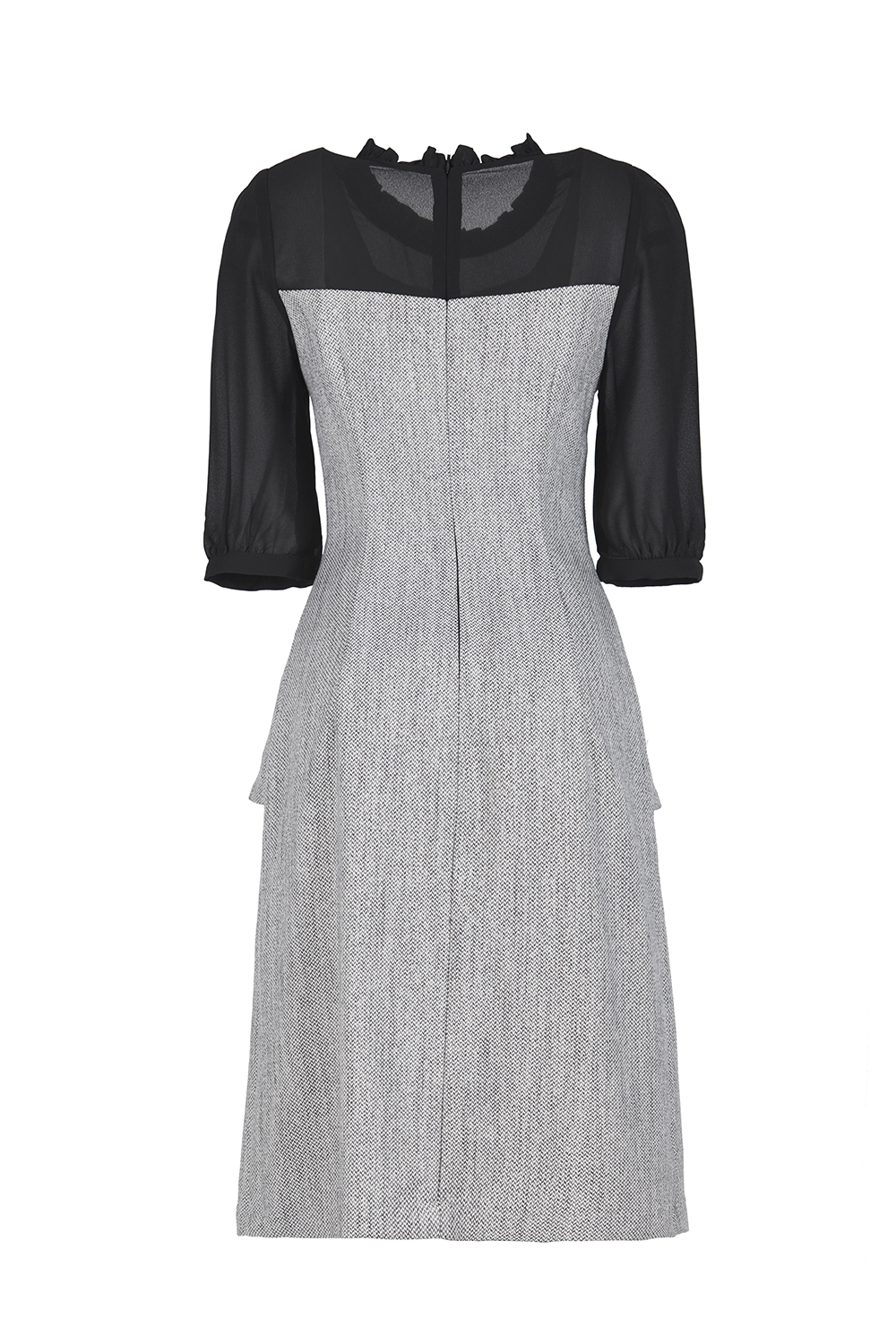 Đầm peplum đính nút tay lỡ 