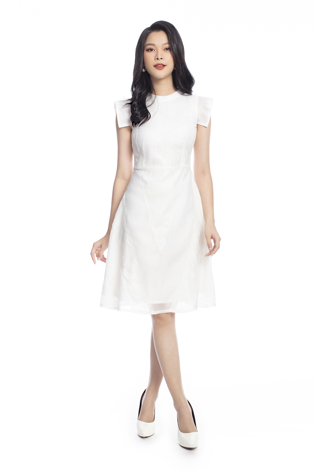 Đầm ren trắng cổ tròn, tay lỡ, dáng xòe thiết kế đi tiệc sang trọng, công  sở thanh lịch, dự tiệc cao cấp | Shopee Việt Nam