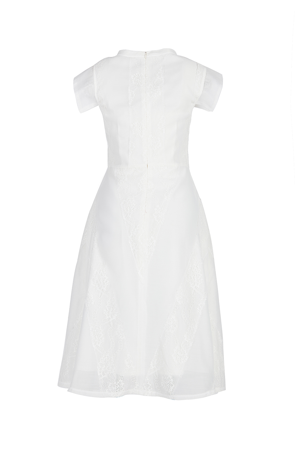 Đầm trắng xòe sát nách phối ren 