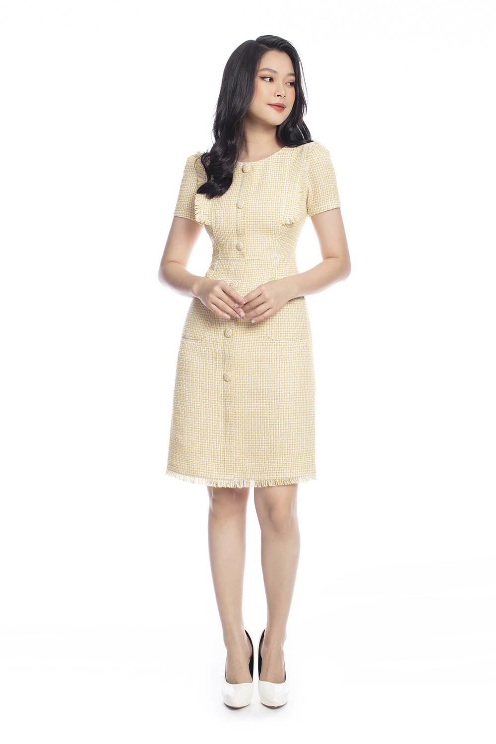 Đầm chữ A phối nút có túi 