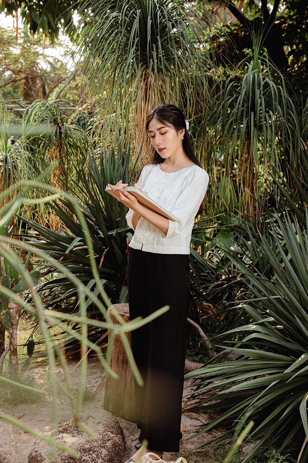 Quần tây công sở nữ ống rộng 