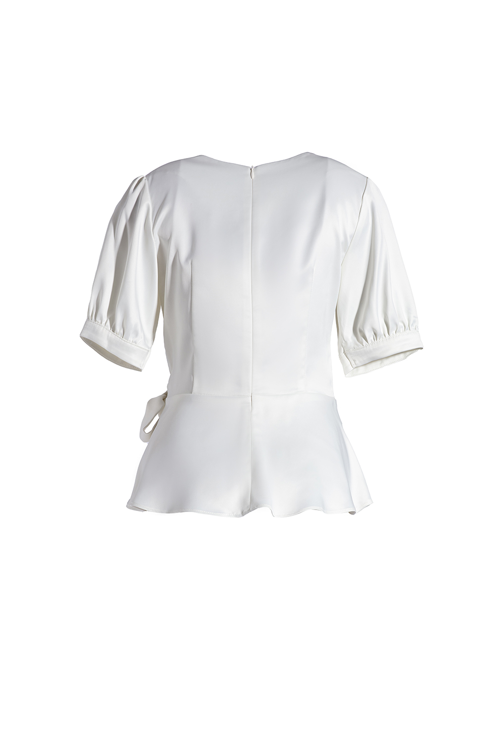 Áo peplum trắng cổ V phối nơ eo 