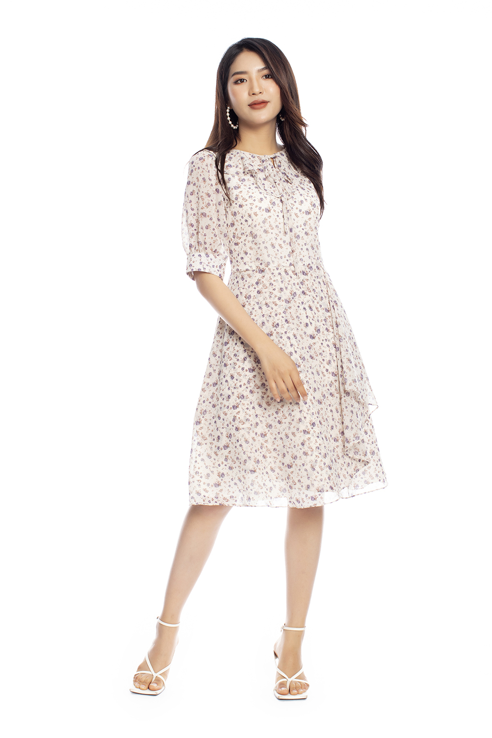 Đầm voan dáng xòe họa tiết hoa nhí 