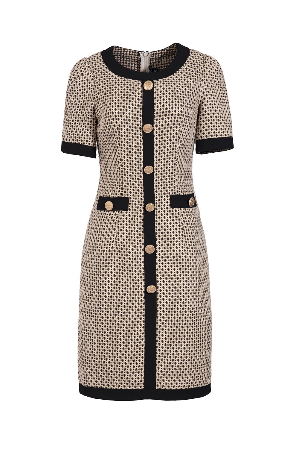 Đầm chữ A phối nút tay lỡ 