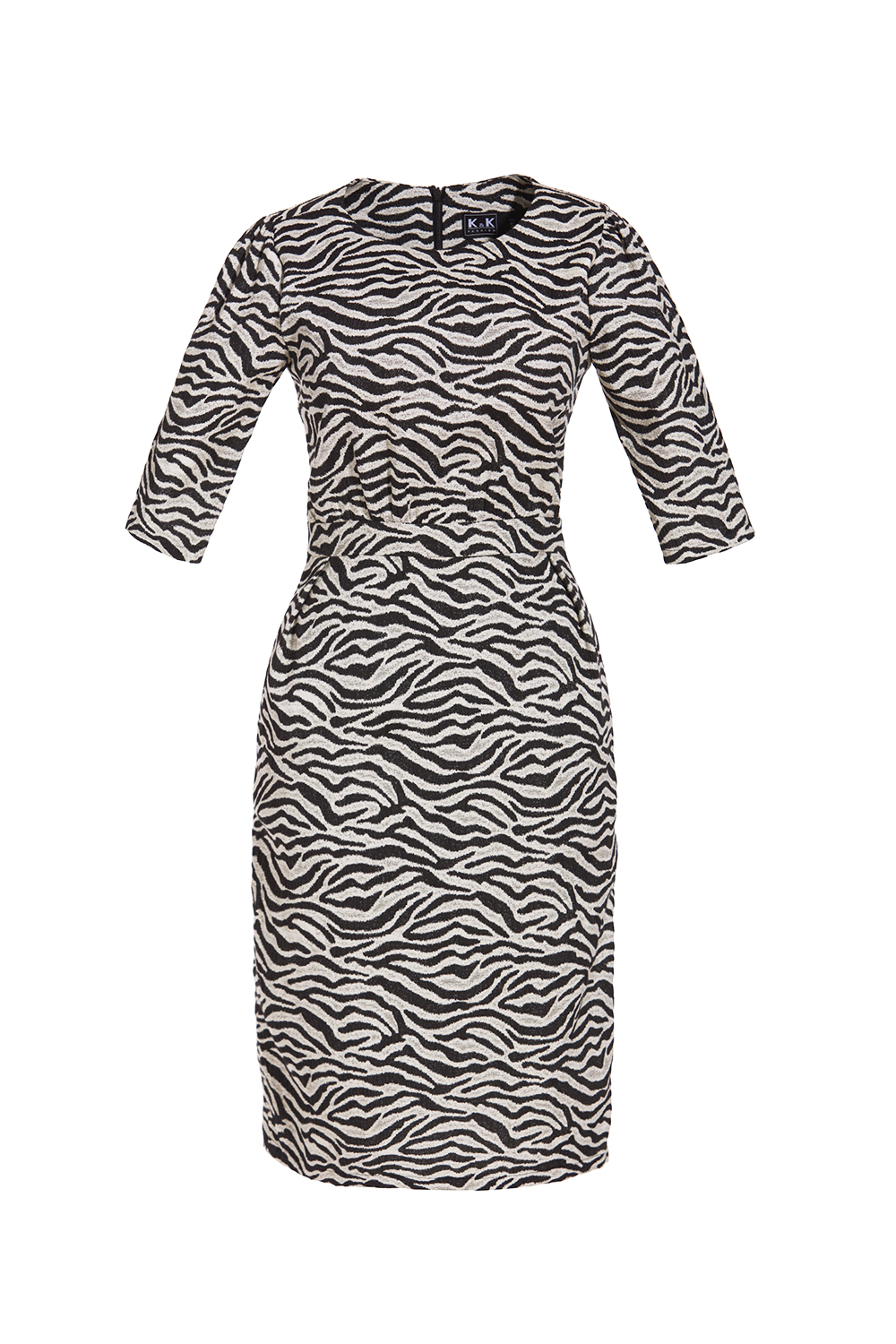 Đầm họa tiết tay lỡ dáng ôm nhẹ 