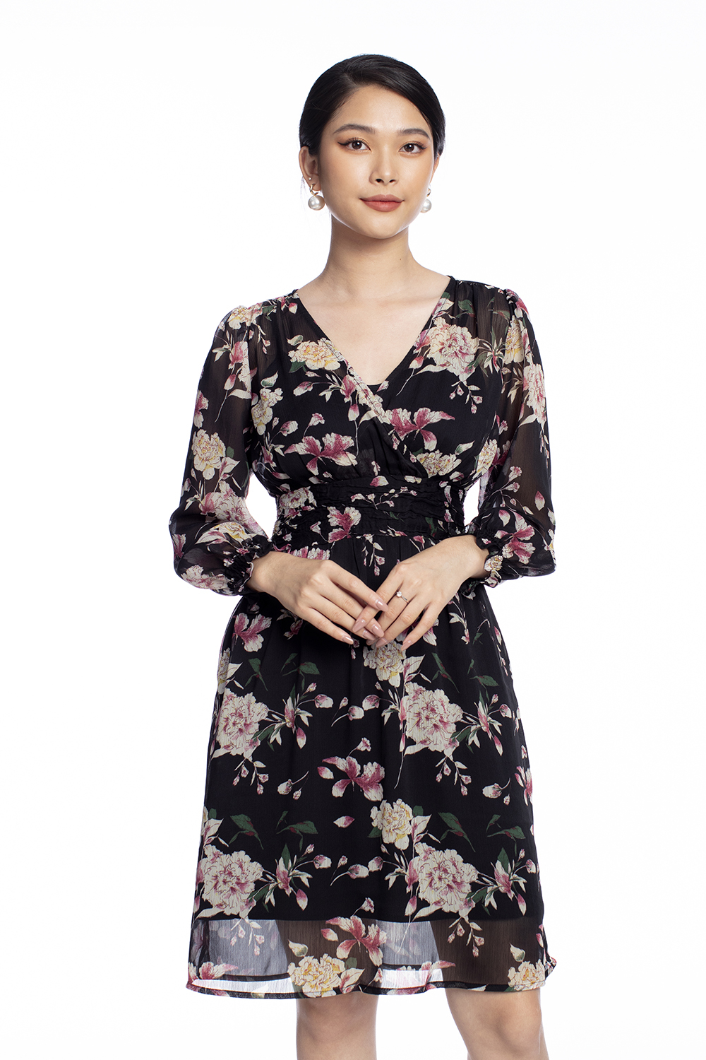 Đầm xòe tay dài họa tiết hoa 