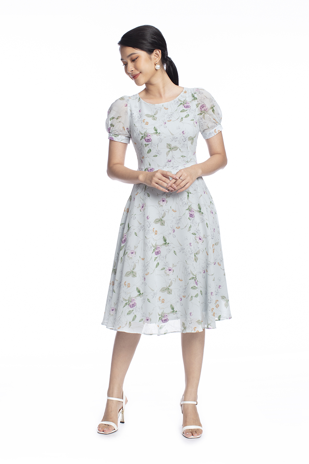 Đầm hoa dáng xòe tay ngắn 