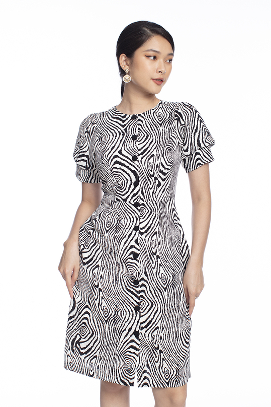 Đầm chữ A tay lỡ phối nút KK105-10