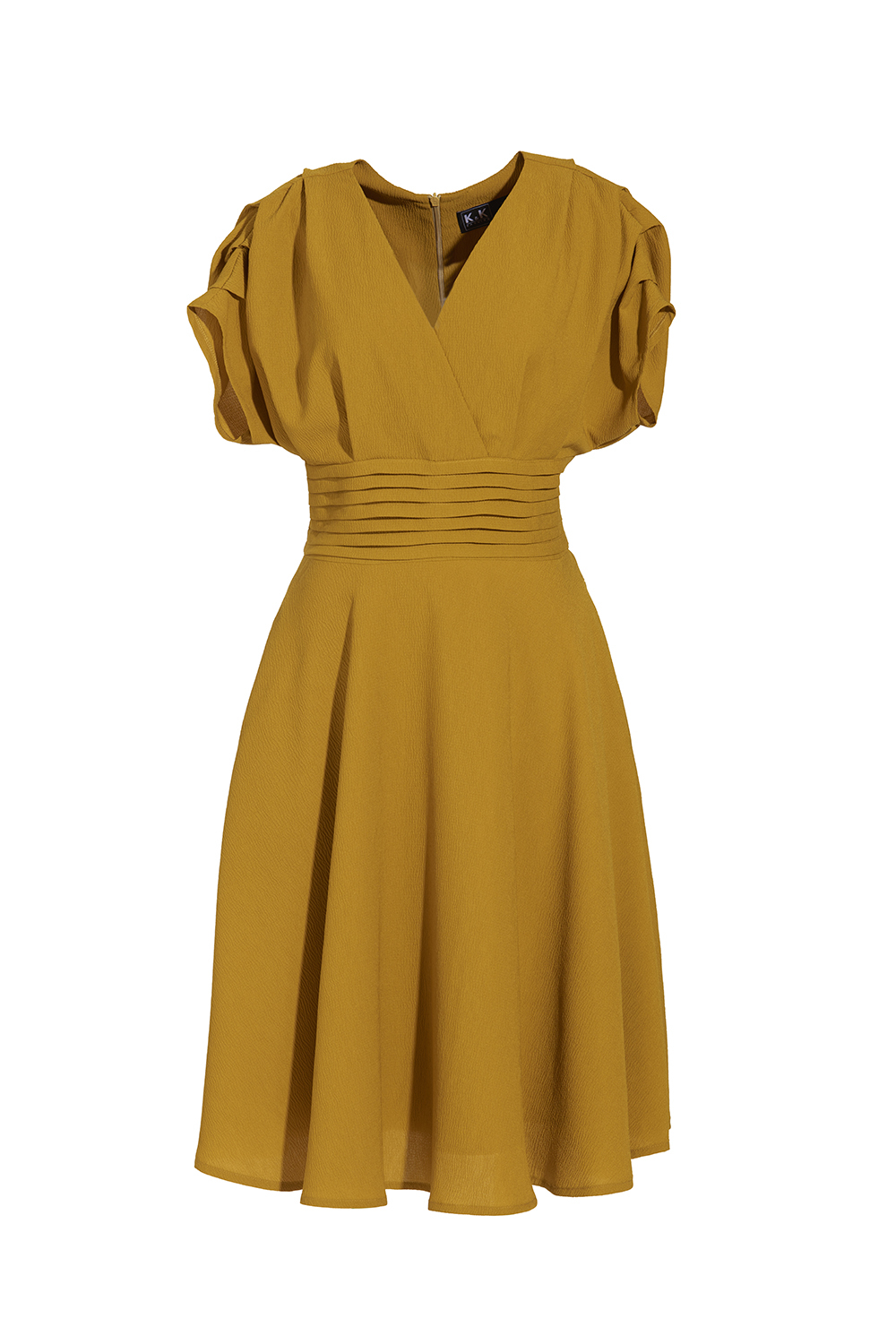 Đầm xòe cổ V eo xếp ly 