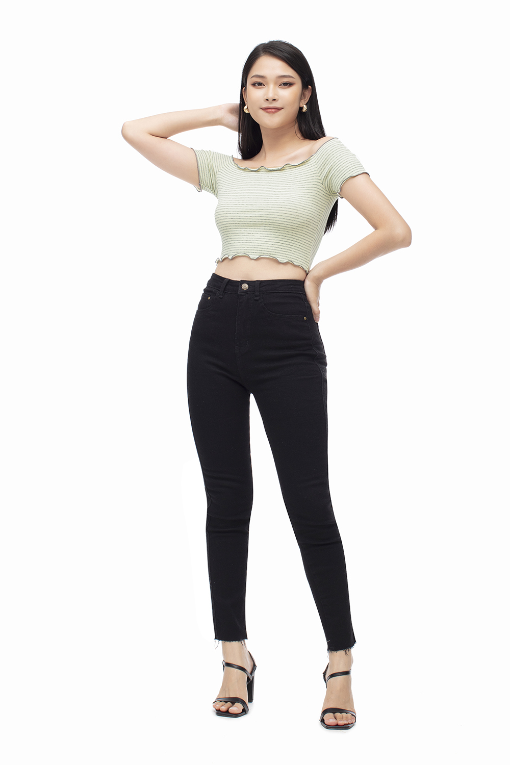 Quần jeans nữ dáng skinny màu đen 