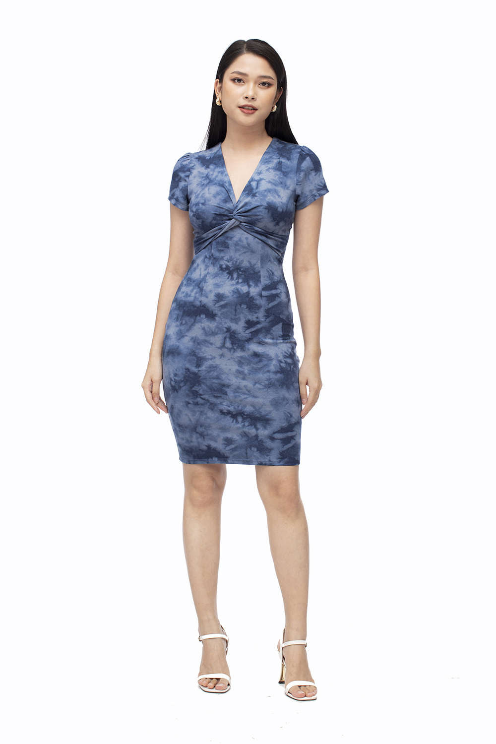 Đầm ôm xoắn ngực họa tiết tie dye 