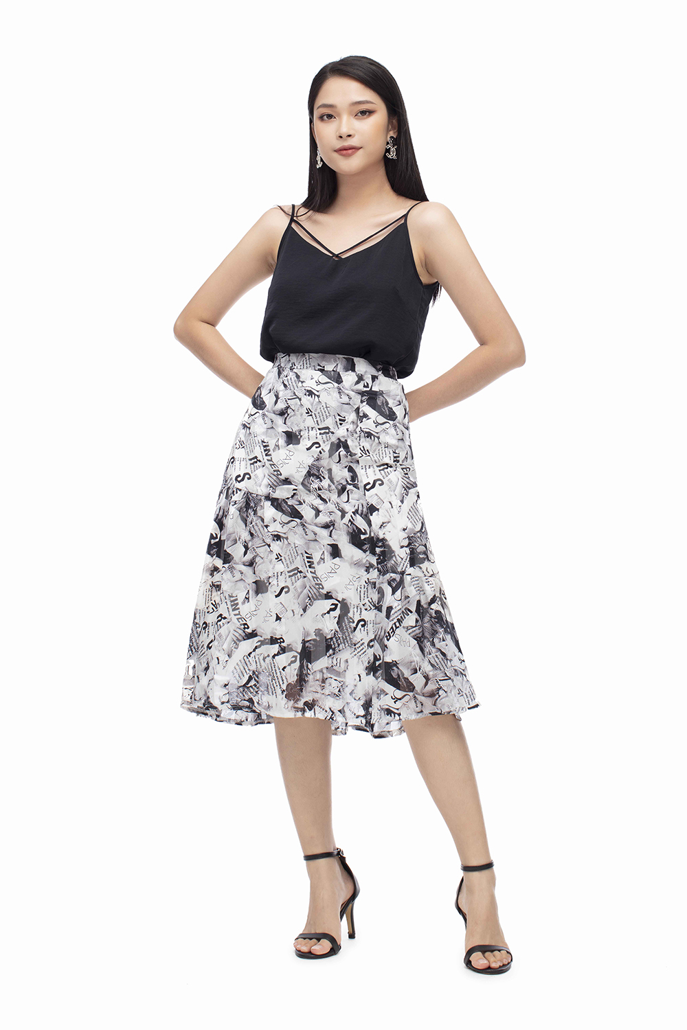 Áo kiểu 2 dây màu đen 