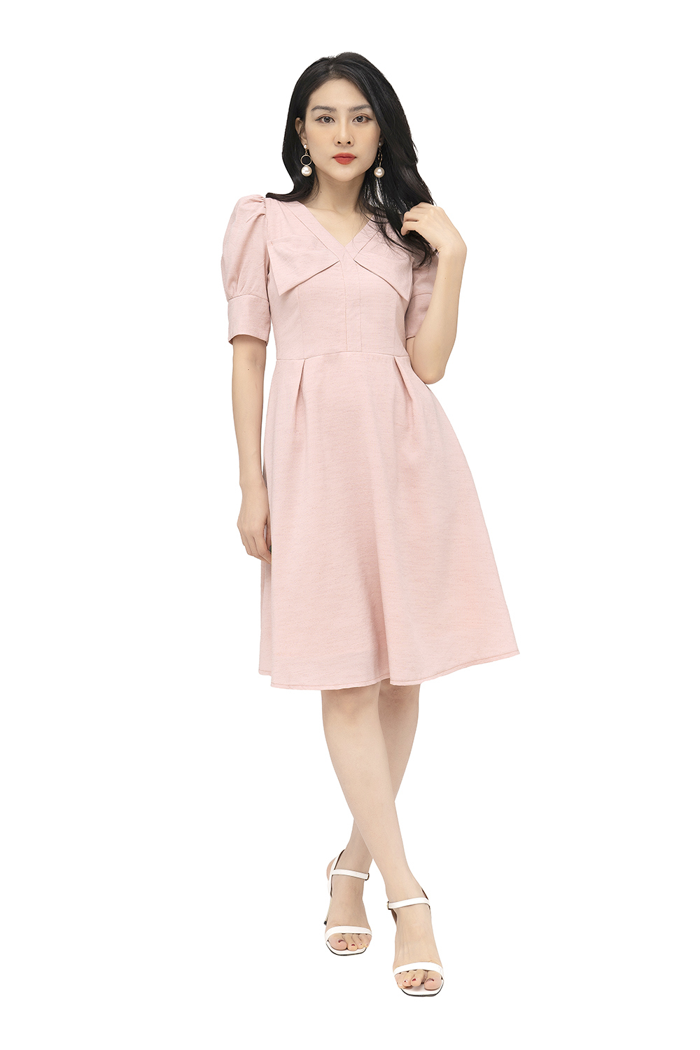 Đầm xòe tay phồng cổ V đính nơ 