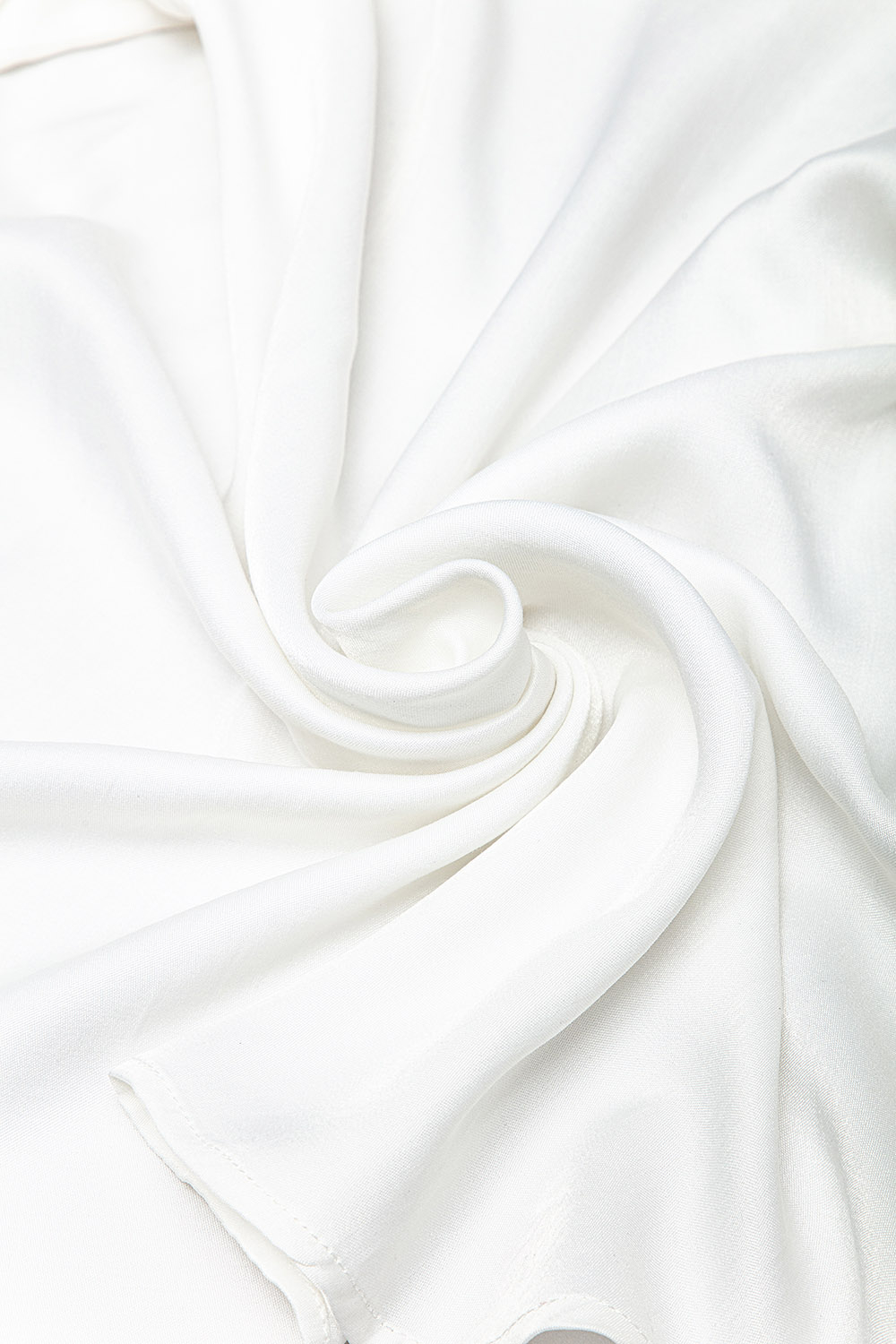 Áo sơ mi trắng dài tay 