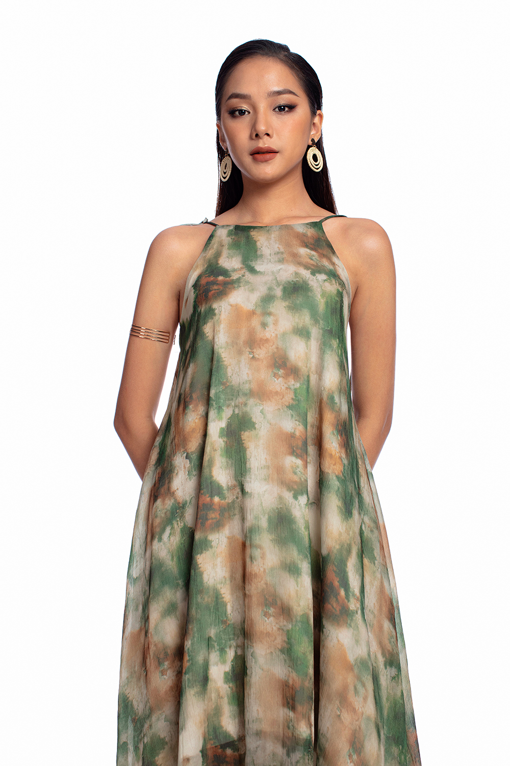 Đầm maxi đuôi cá họa tiết tie dye 