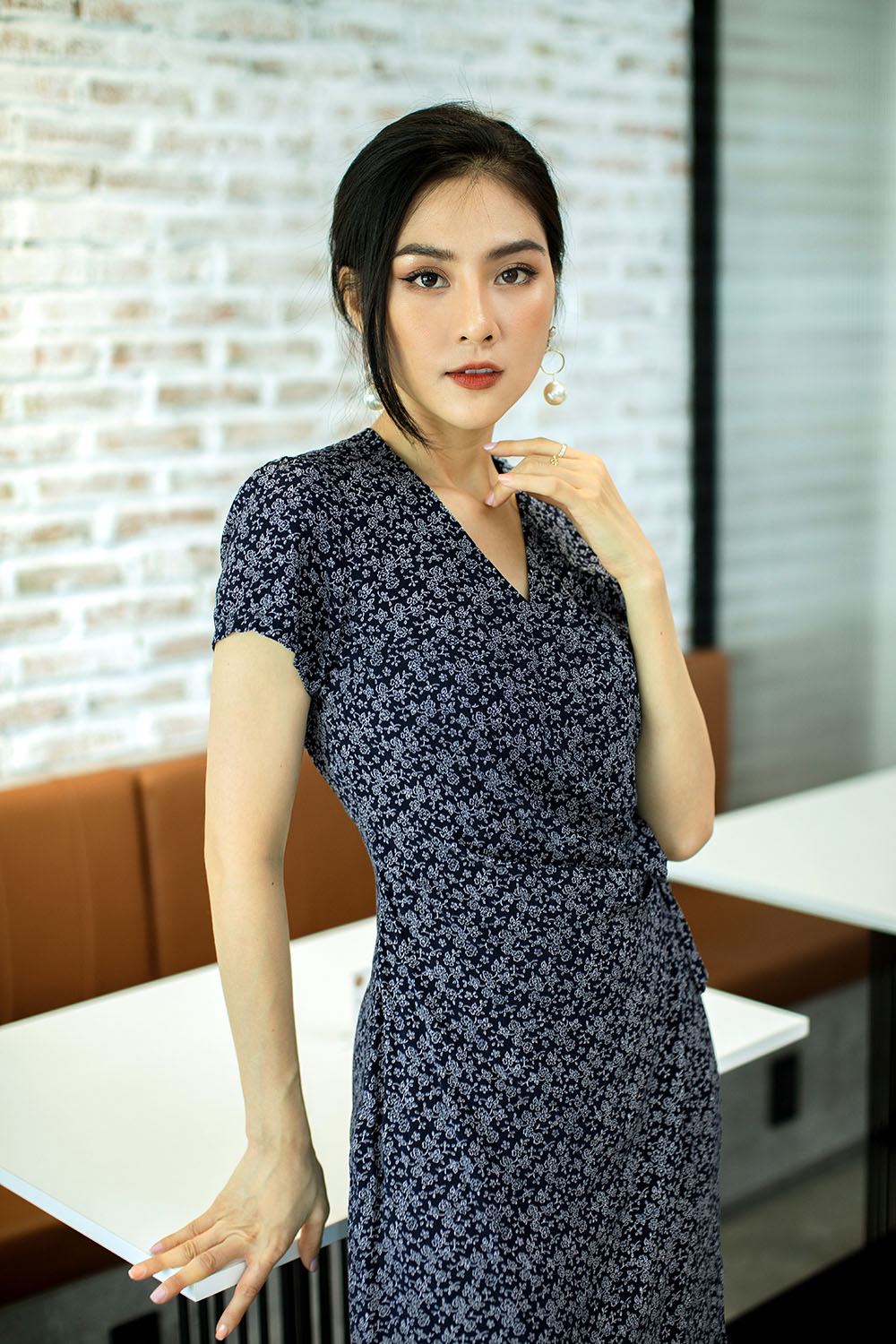 Đầm quấn wrap dress họa tiết hoa nhí