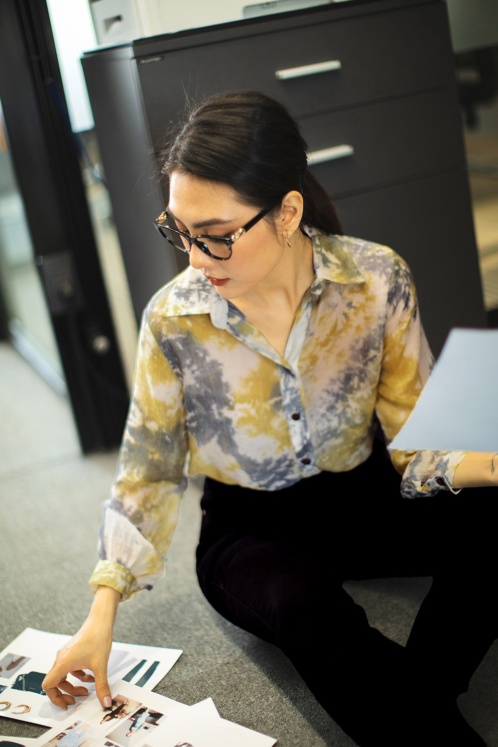 Áo sơ mi voan loang màu dài tay 