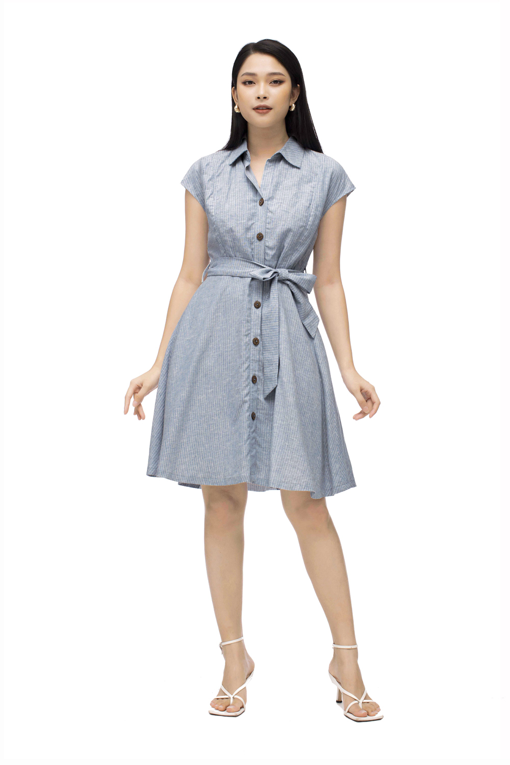 Đầm sơ mi họa tiết kẻ phối nơ 