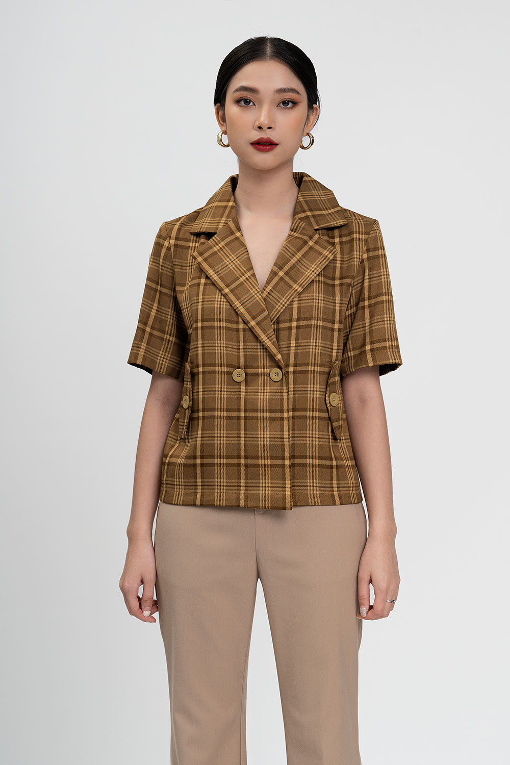 Áo khoác blazer tay ngắn họa tiết caro 