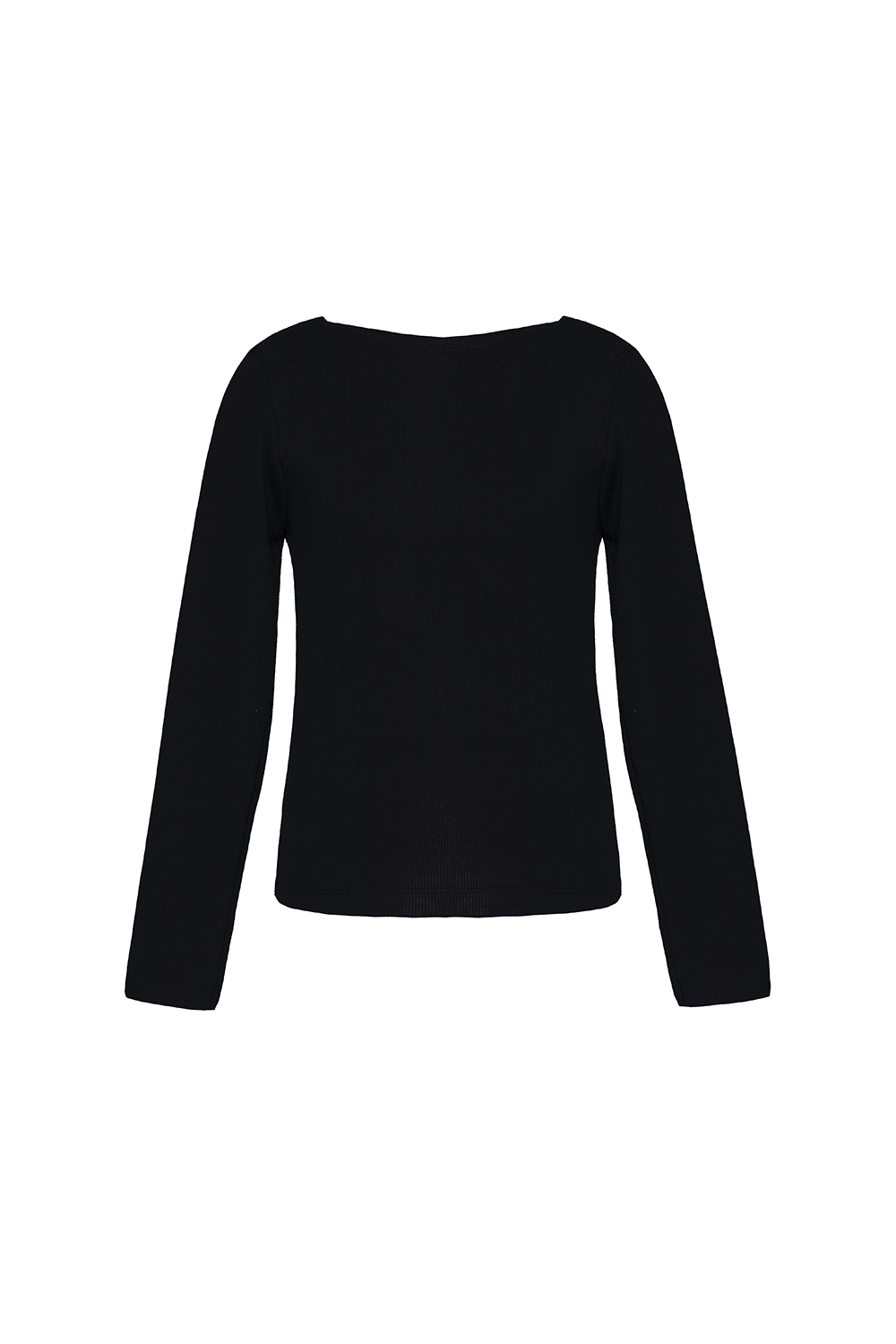 Áo thun đen tay dài cổ V 