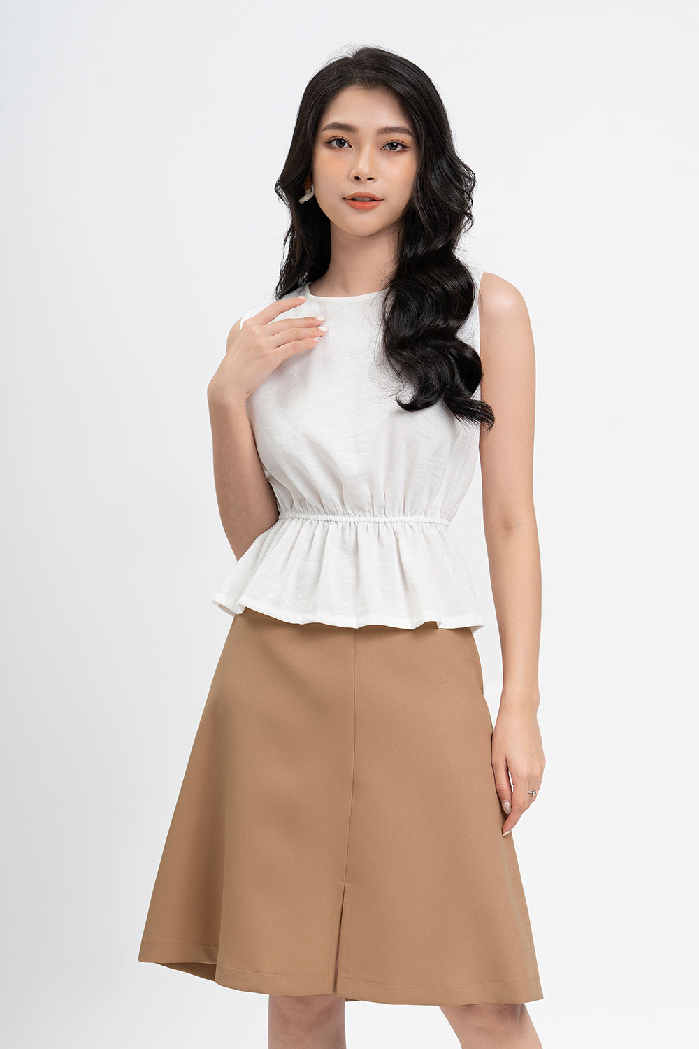 Chân váy chữ A tùng xẻ trước 